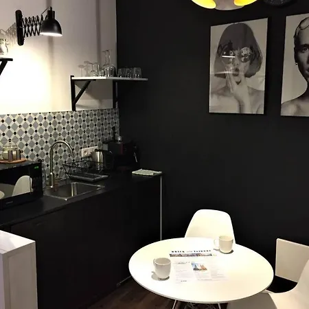 Unique Brick 3 - Old Town & Market Square