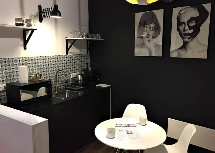 Unique Brick 3 - Old Town & Market Square